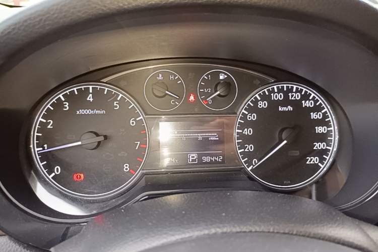 Used Nissan Tiida 2014 1.6L CVT Cool Cafe Edition Instrument Cluster