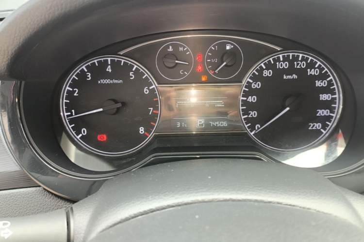 Used Nissan Tiida 2014 1.6L CVT Smart Model Instrument Cluster