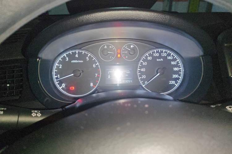 Used Nissan Tiida 2014 1.6L CVT Comfort Model Instrument Cluster