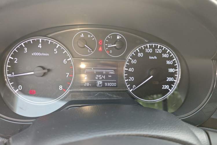 Used Nissan Tiida 2014 1.6L CVT Smart Model Instrument Cluster