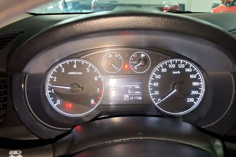 Used Nissan Tiida 2014 1.6L CVT Comfort Model Instrument Cluster