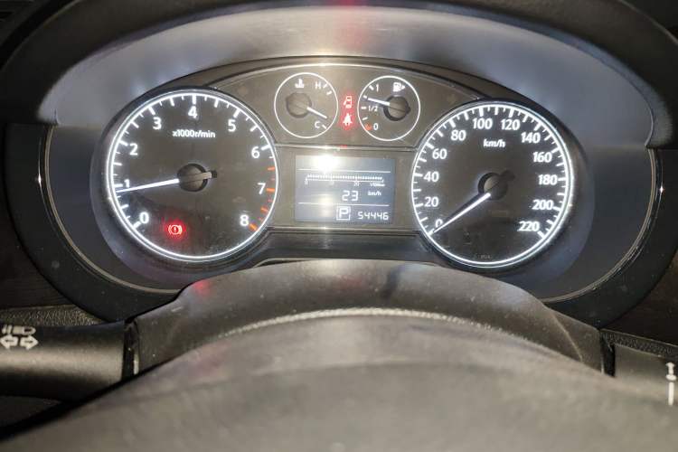 Used Nissan Tiida 2014 1.6L CVT Comfort Model Instrument Cluster