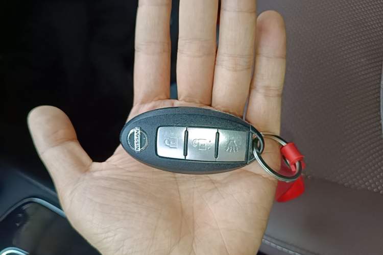 Used Nissan Tiida 2014 1.6L CVT Cool Cafe Edition Interior 1