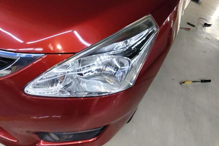 Used Nissan Tiida 2014 1.6L CVT Smart Model Left Front Headlight