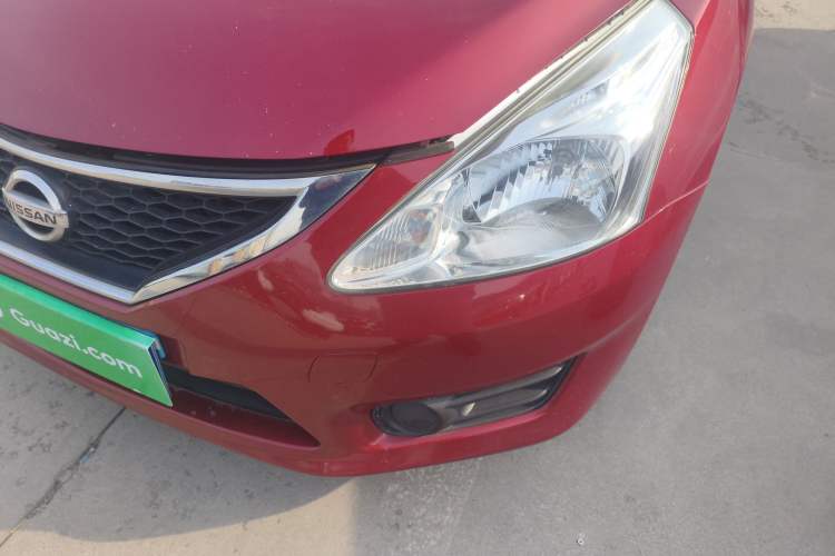 Used Nissan Tiida 2014 1.6L Manual Comfort Model Left Front Headlight
