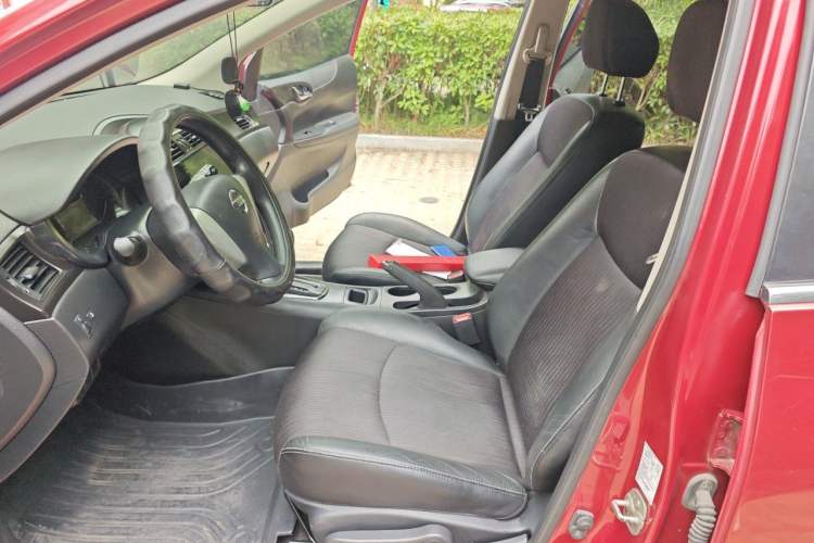 Used Nissan Tiida 2014 1.6L CVT Smart Model Left Front Seat
