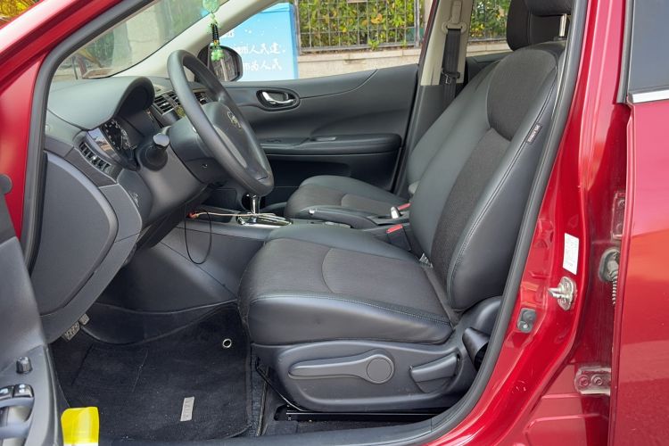 Used Nissan Tiida 2014 1.6L CVT Smart Model Left Front Seat