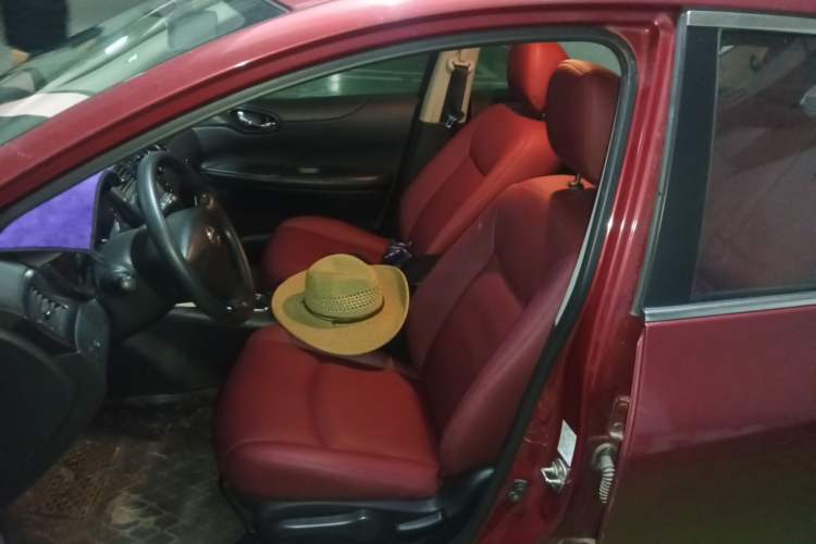 Used Nissan Tiida 2014 1.6L CVT Comfort Model Left Front Seat