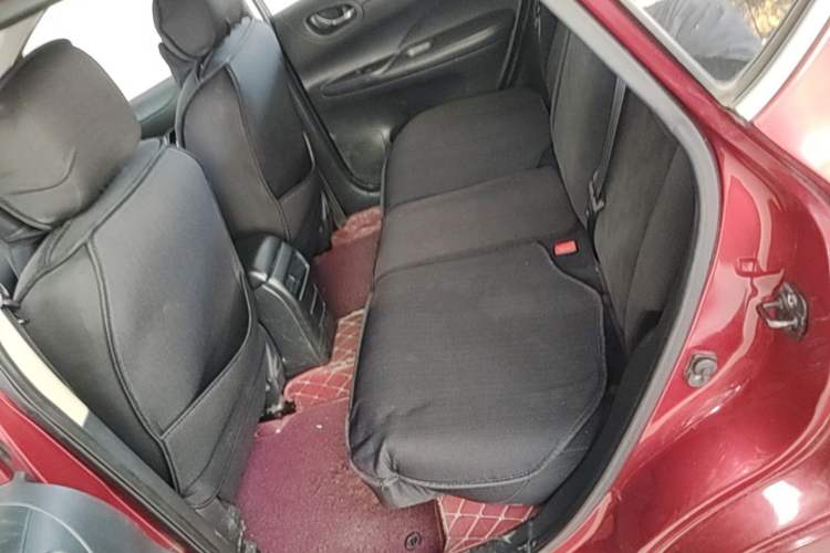 Used Nissan Tiida 2014 1.6L CVT Comfort Model Left Rear Seat