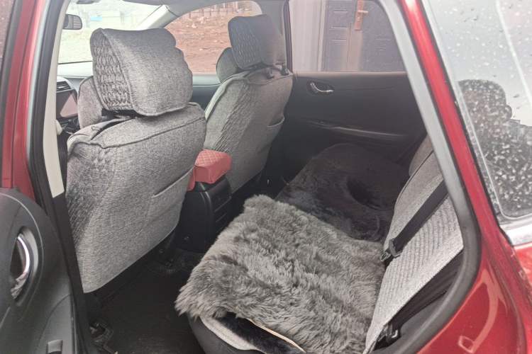 Used Nissan Tiida 2014 1.6L CVT Comfort Model Left Rear Seat