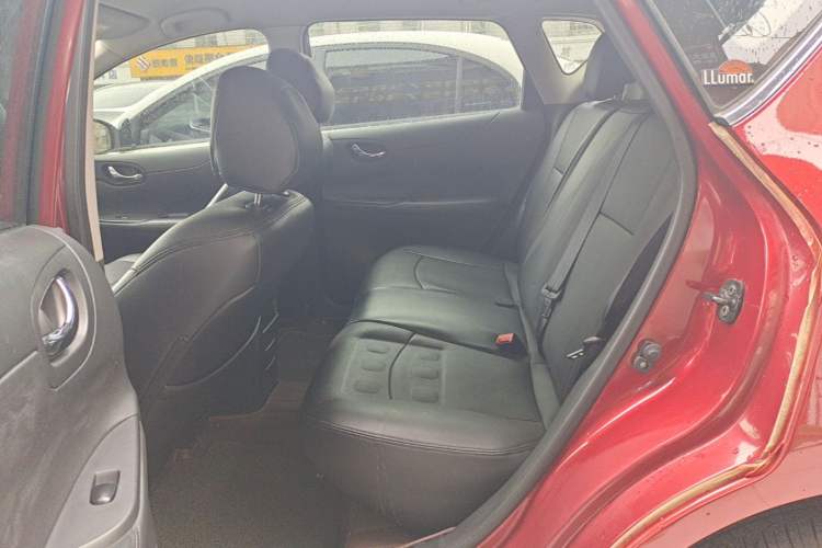 Used Nissan Tiida 2014 1.6L CVT Comfort Model Left Rear Seat
