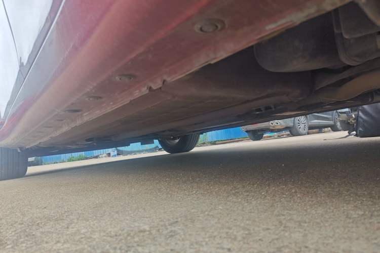 Used Nissan Tiida 2014 1.6L CVT Smart Model Left Side Sill