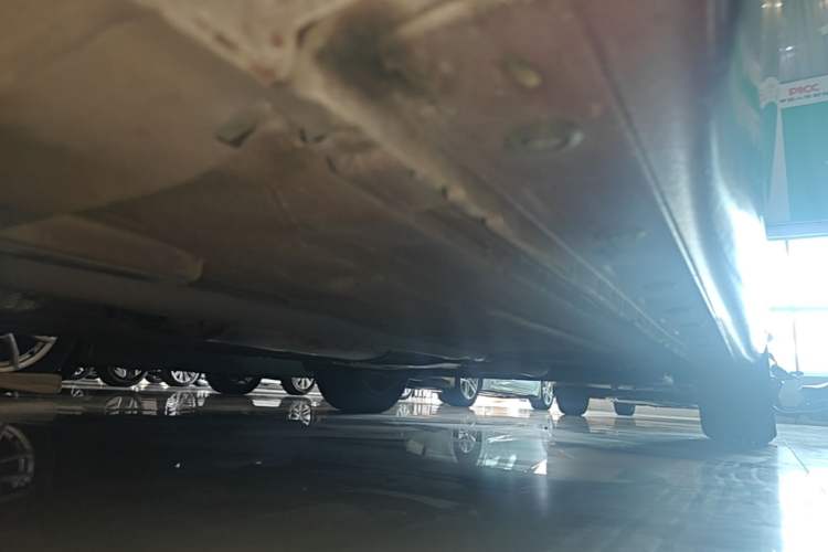 Used Nissan Tiida 2014 1.6L CVT Comfort Model Left Side Sill