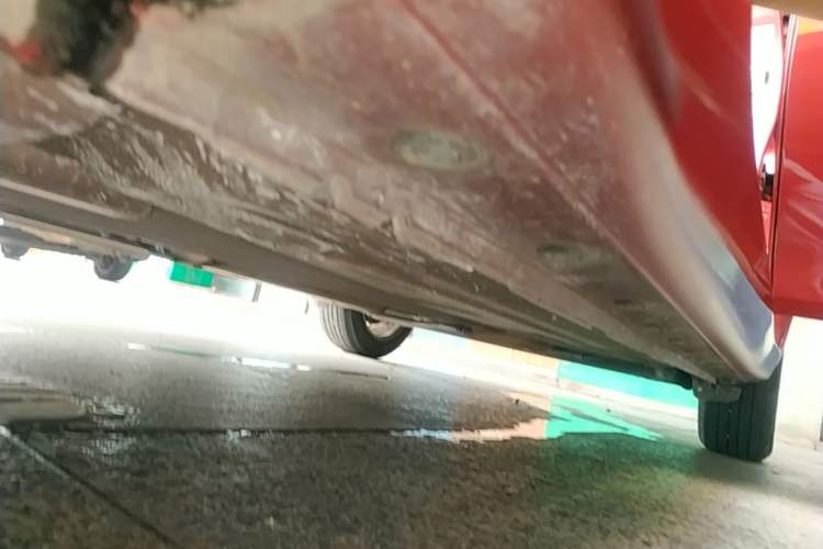 Used Nissan Tiida 2014 1.6L CVT Comfort Model Left Side Sill