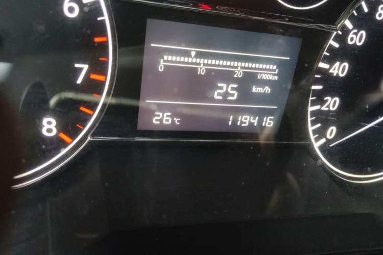 Used Nissan Tiida 2014 1.6L Manual Comfort Model Odometer Close Up