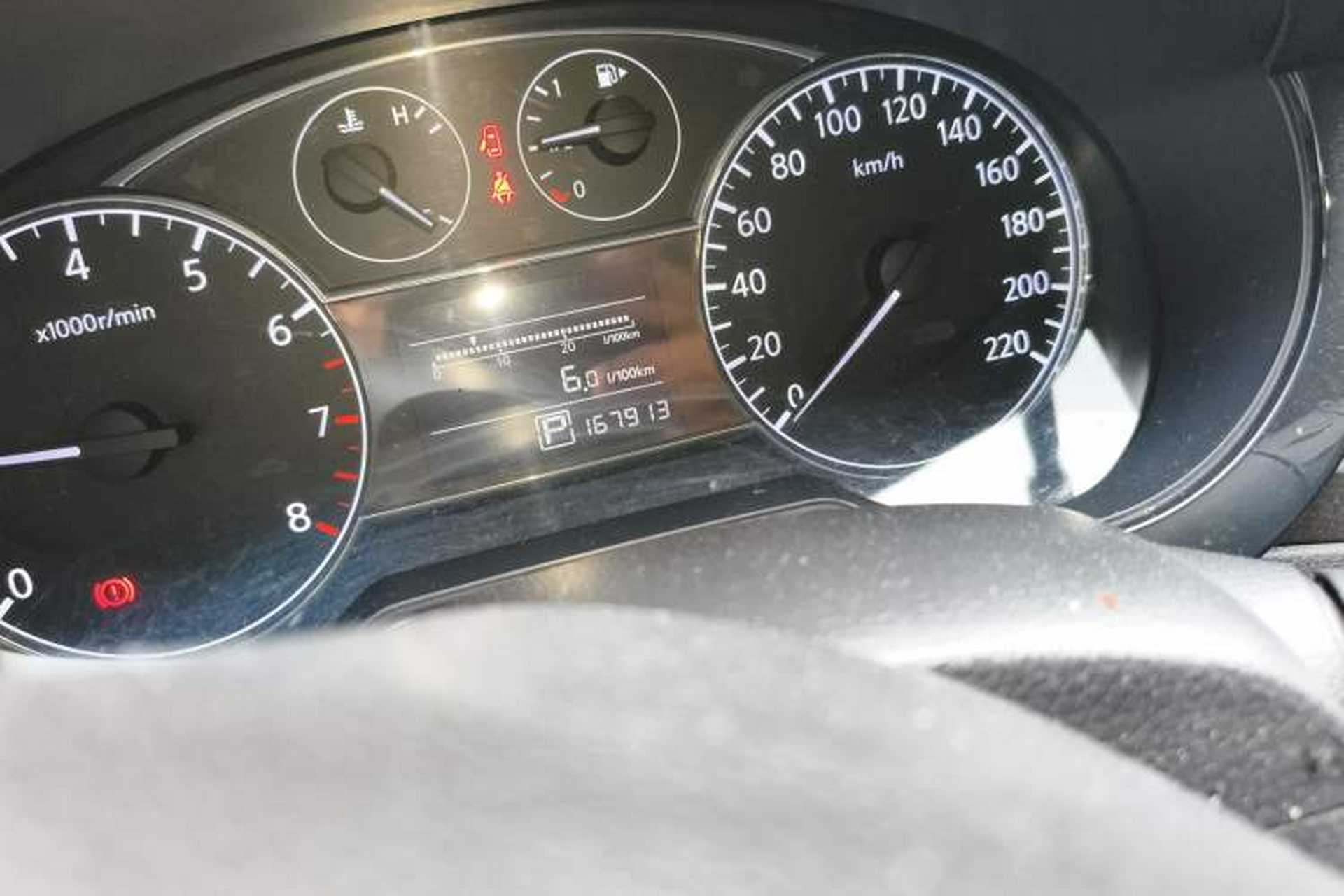 Used Nissan Tiida 2014 1.6L CVT Comfort Model Odometer Close Up