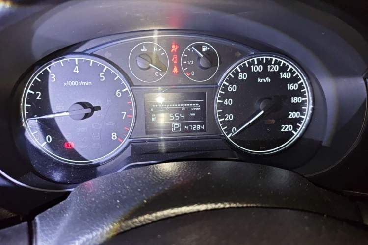 Used Nissan Tiida 2014 1.6L CVT Comfort Model Odometer Close Up