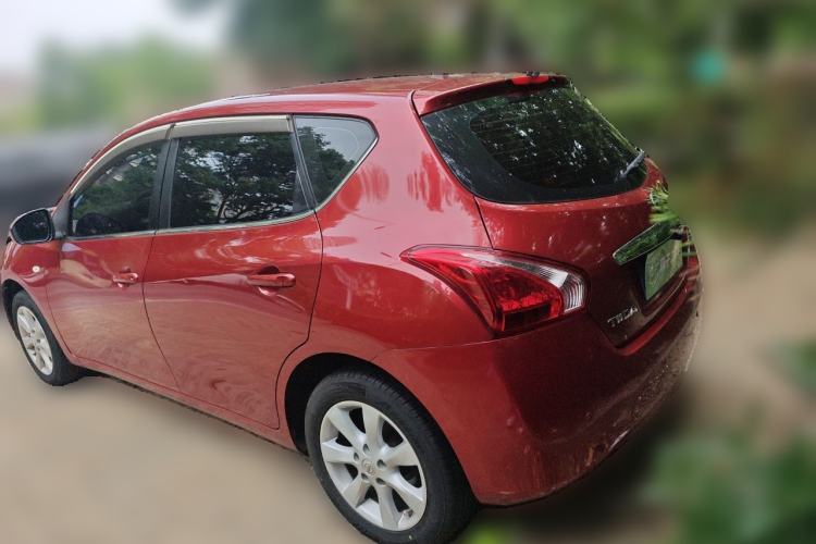Used Nissan Tiida 2014 1.6L CVT Smart Model Rear Left 45 Deg