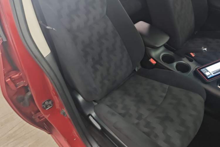 Used Nissan Tiida 2014 1.6L CVT Comfort Model Right Front Seat