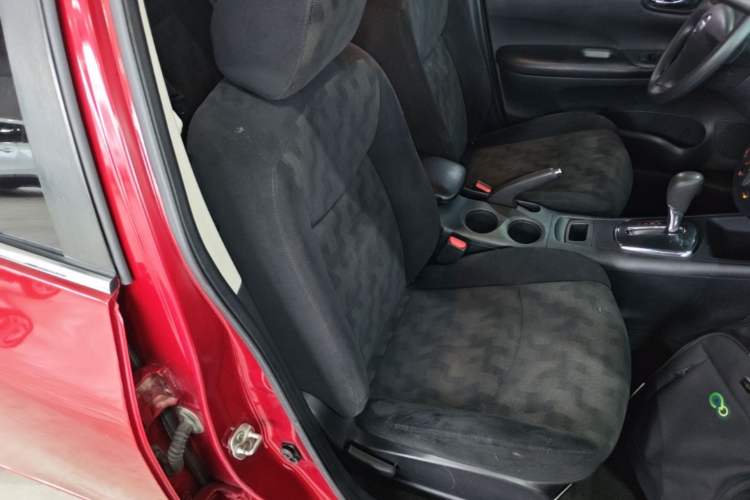 Used Nissan Tiida 2014 1.6L CVT Comfort Model Right Front Seat