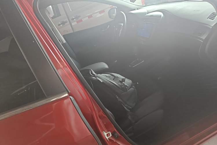 Used Nissan Tiida 2014 1.6L CVT Smart Model Right Front Seat