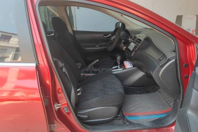 Used Nissan Tiida 2014 1.6L CVT Comfort Model Right Front Seat