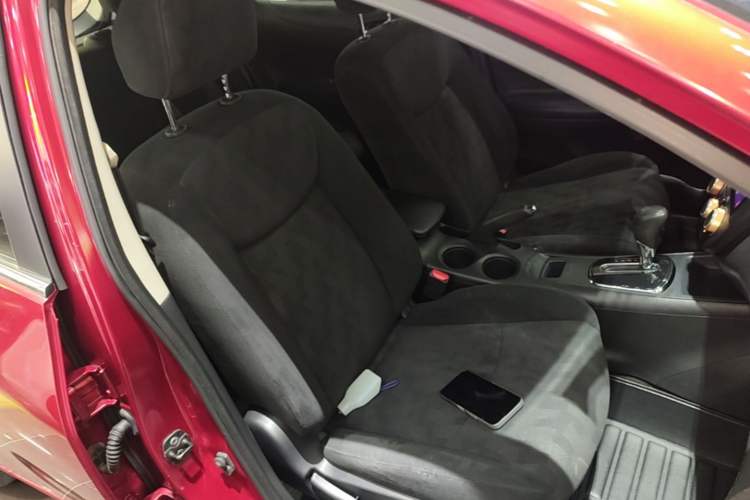 Used Nissan Tiida 2014 1.6L CVT Comfort Model Right Front Seat