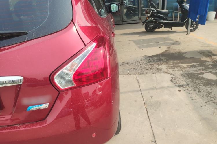 Used Nissan Tiida 2014 1.6L CVT Comfort Model Right Rear Taillight