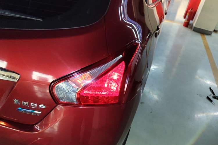 Used Nissan Tiida 2014 1.6L CVT Smart Model Right Rear Taillight