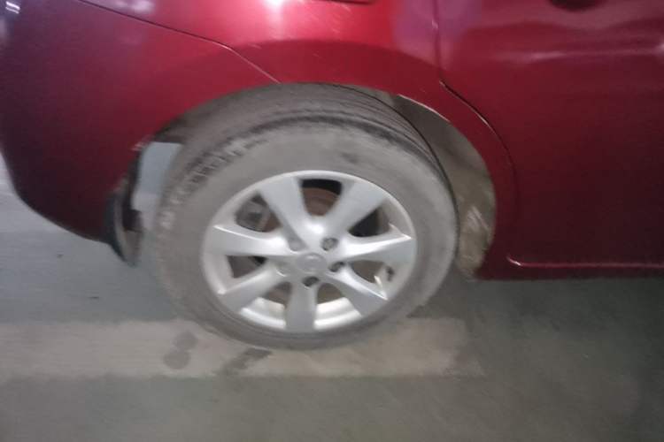 Used Nissan Tiida 2014 1.6L Manual Comfort Model Right Rear Wheel Hub