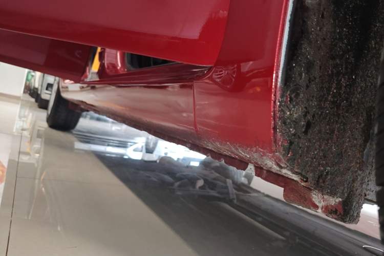 Used Nissan Tiida 2014 1.6L CVT Smart Model Right Side Sill