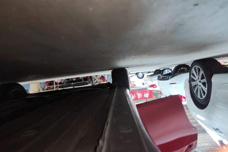 Used Nissan Tiida 2014 1.6L CVT Smart Model Right Side Sill