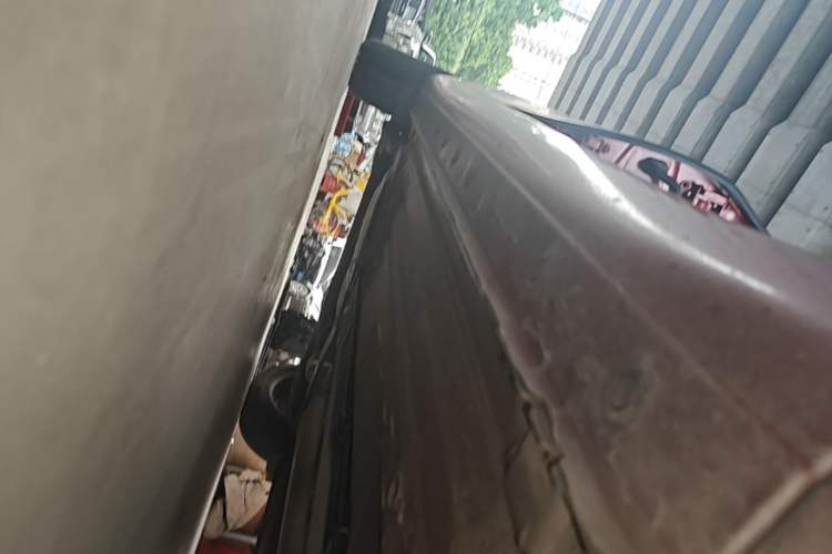 Used Nissan Tiida 2014 1.6L CVT Smart Model Right Side Sill
