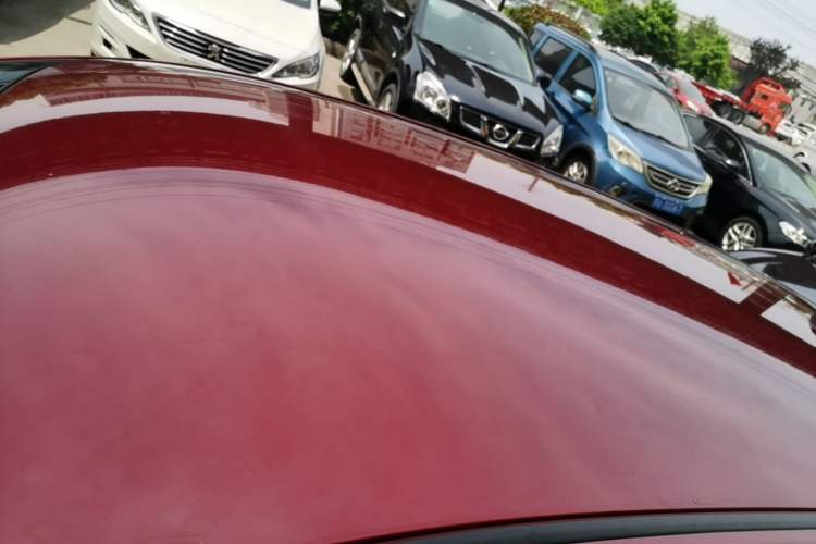 Used Nissan Tiida 2014 1.6L CVT Comfort Model Roof
