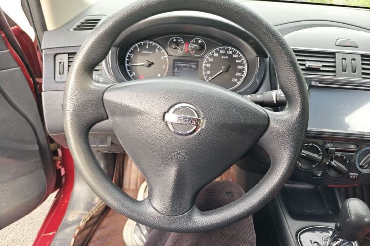 Used Nissan Tiida 2014 1.6L CVT Comfort Model Steering Wheel