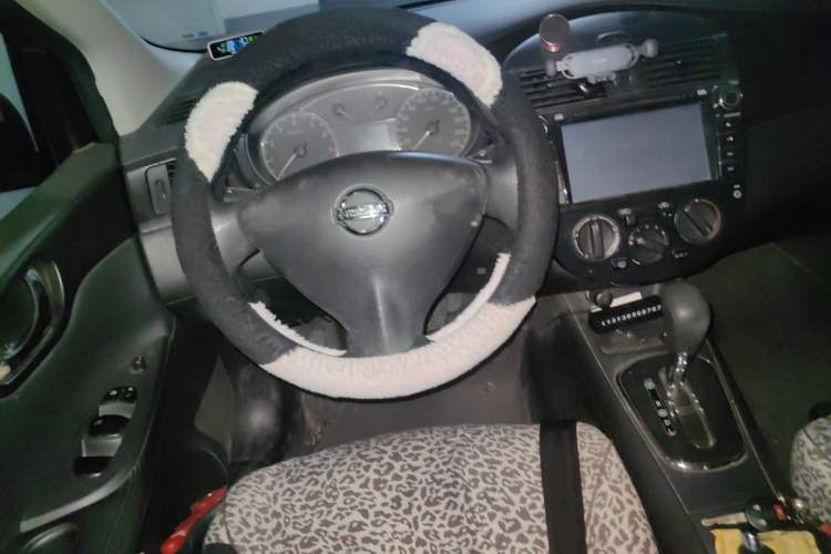 Used Nissan Tiida 2014 1.6L CVT Comfort Model Steering Wheel