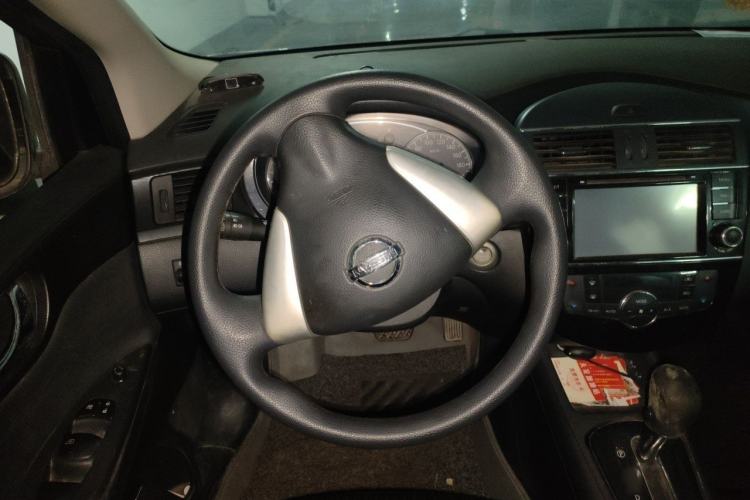 Used Nissan Tiida 2014 1.6L CVT Smart Model Steering Wheel