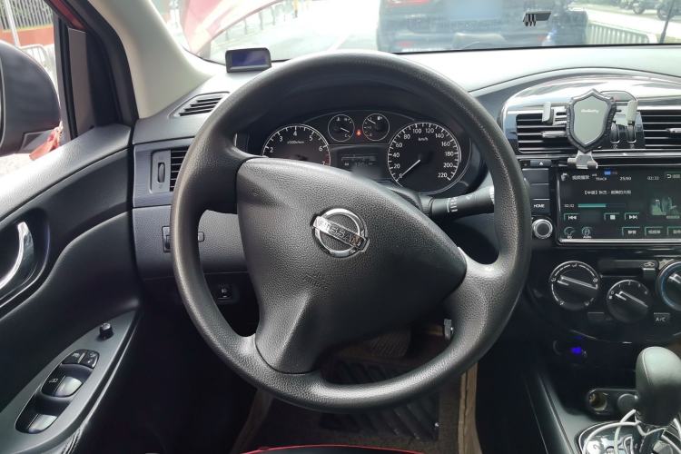 Used Nissan Tiida 2014 1.6L CVT Comfort Model Steering Wheel