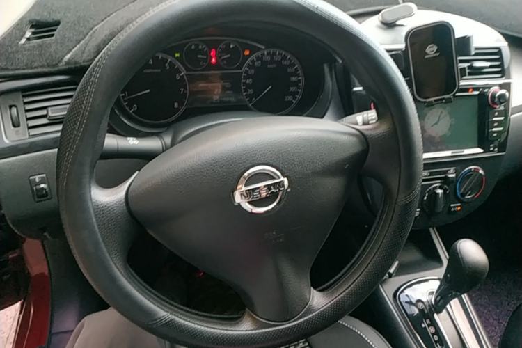 Used Nissan Tiida 2014 1.6L CVT Comfort Model Steering Wheel
