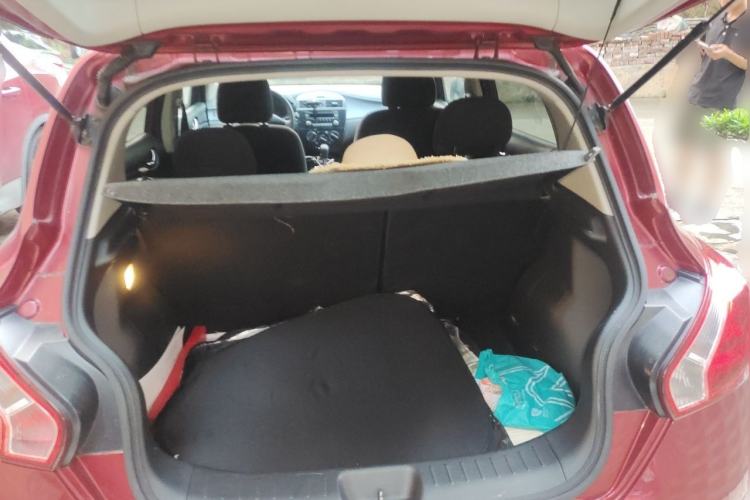 Used Nissan Tiida 2014 1.6L CVT Comfort Model Trunk