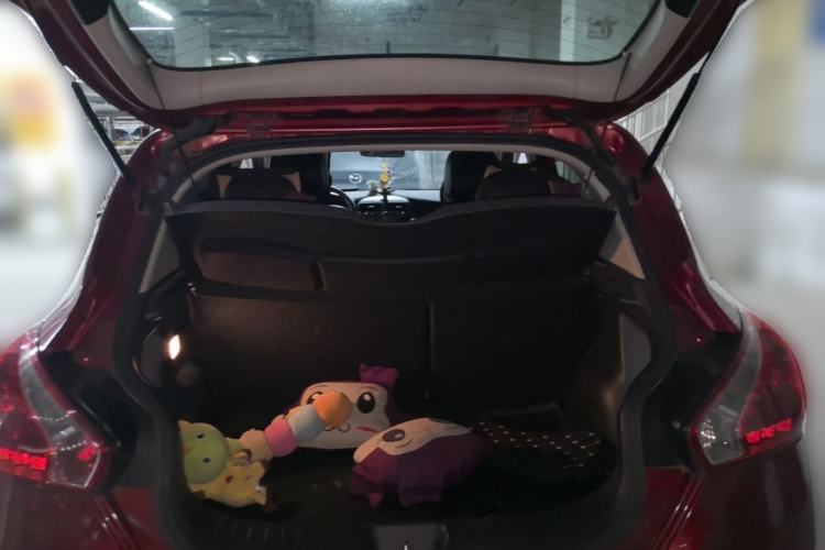 Used Nissan Tiida 2014 1.6L CVT Smart Model Trunk