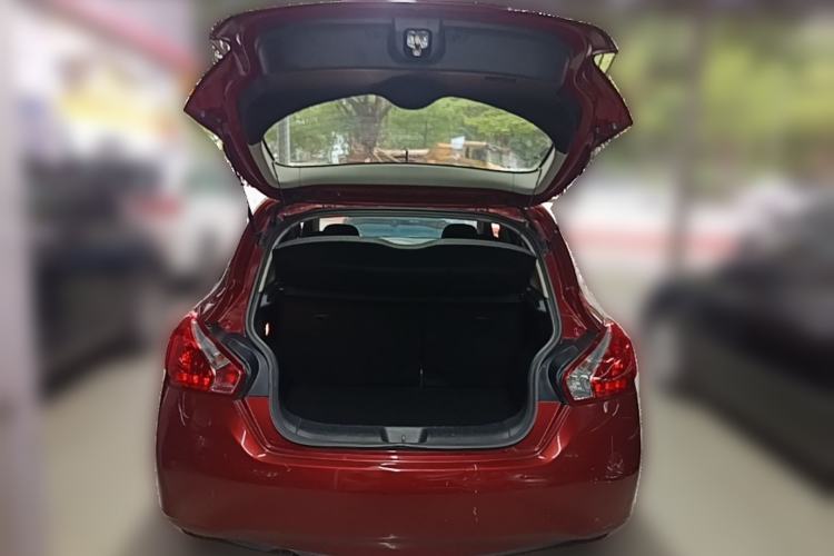 Used Nissan Tiida 2014 1.6L CVT Comfort Model Trunk