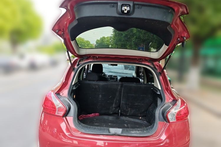 Used Nissan Tiida 2014 1.6L CVT Comfort Model Trunk