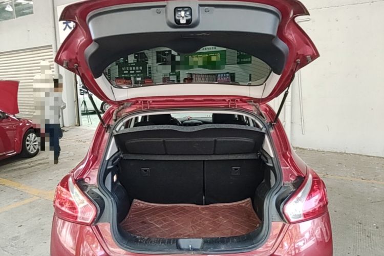 Used Nissan Tiida 2014 1.6L CVT Comfort Model Trunk