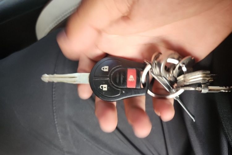 Used Nissan Tiida 2014 1.6L CVT Comfort Model Vehicle Key