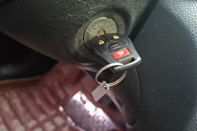 Used Nissan Tiida 2014 1.6L CVT Comfort Model Vehicle Key