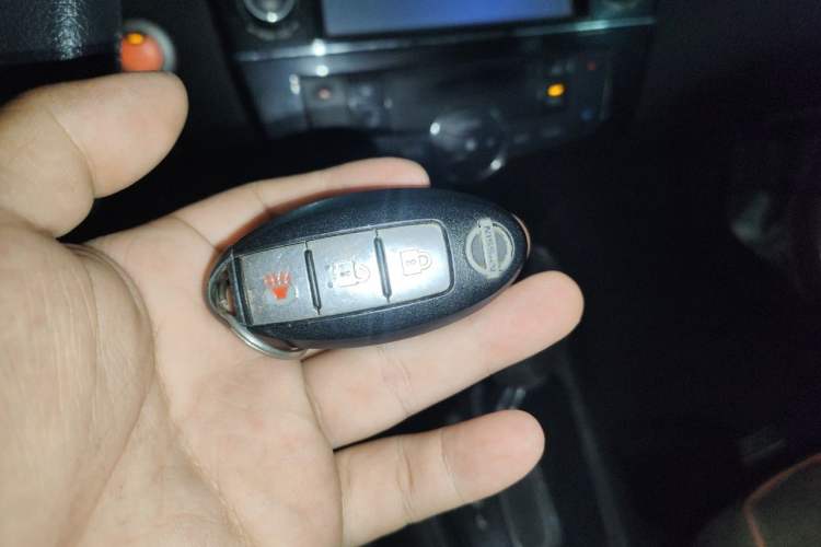 Used Nissan Tiida 2014 1.6L CVT Smart Model Vehicle Key