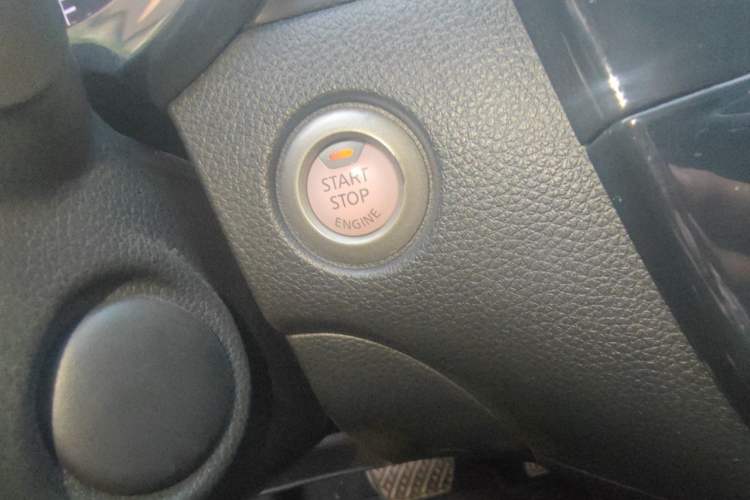 Used Nissan Tiida 2014 1.6L CVT Smart Model Vehicle Key