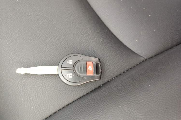 Used Nissan Tiida 2014 1.6L CVT Comfort Model Vehicle Key
