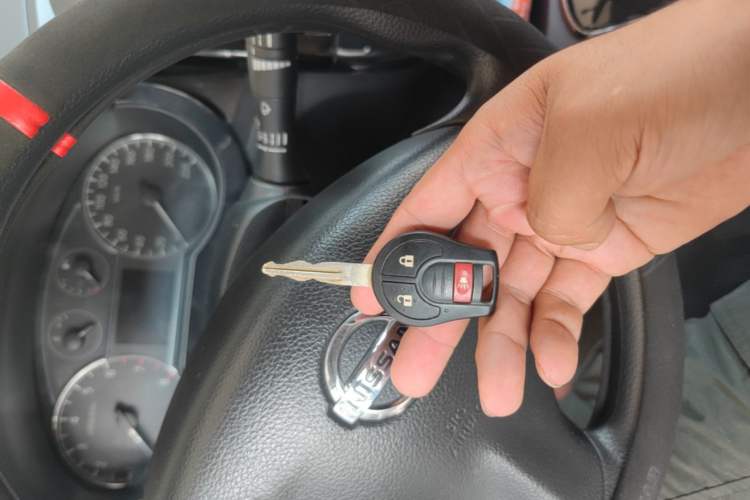 Used Nissan Tiida 2014 1.6L CVT Comfort Model Vehicle Key